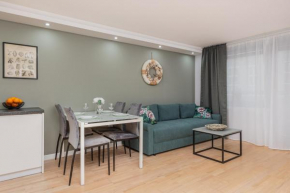 Cozy Apartment with Balcony in Central Gdańsk Długie Ogrody by Noclegi Renters
